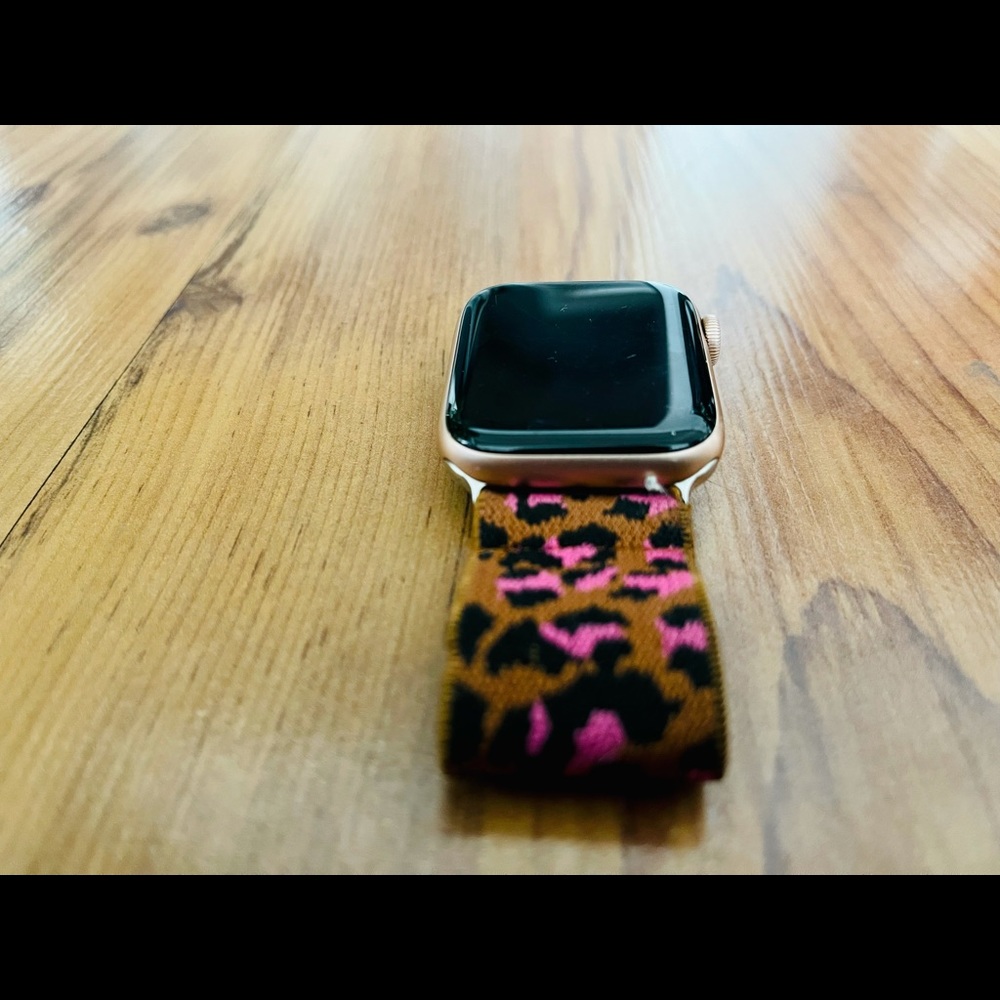 Apple Watch series 6 - 44mm - GPS and Cellular